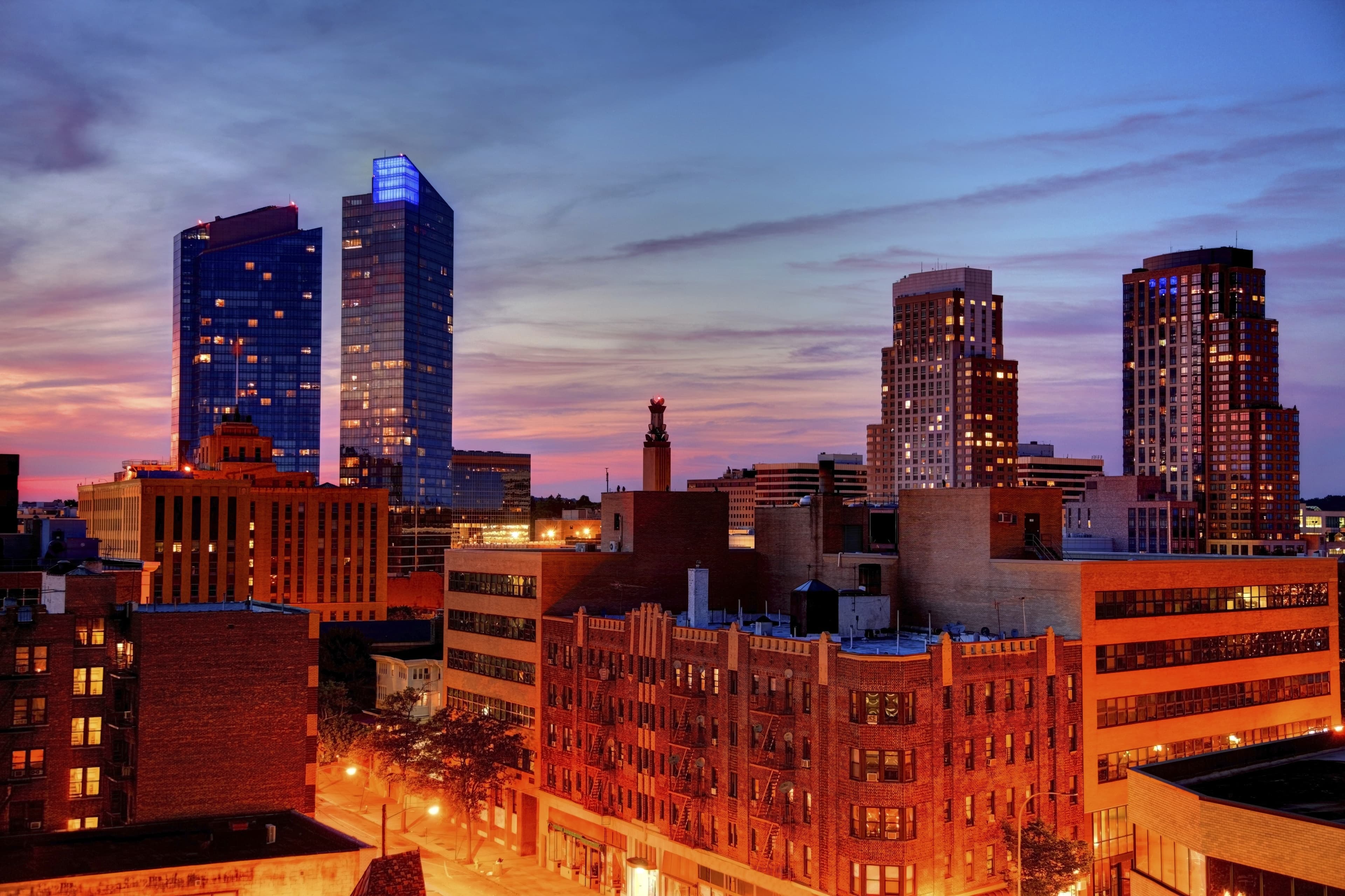 Find a Hotel in White Plains